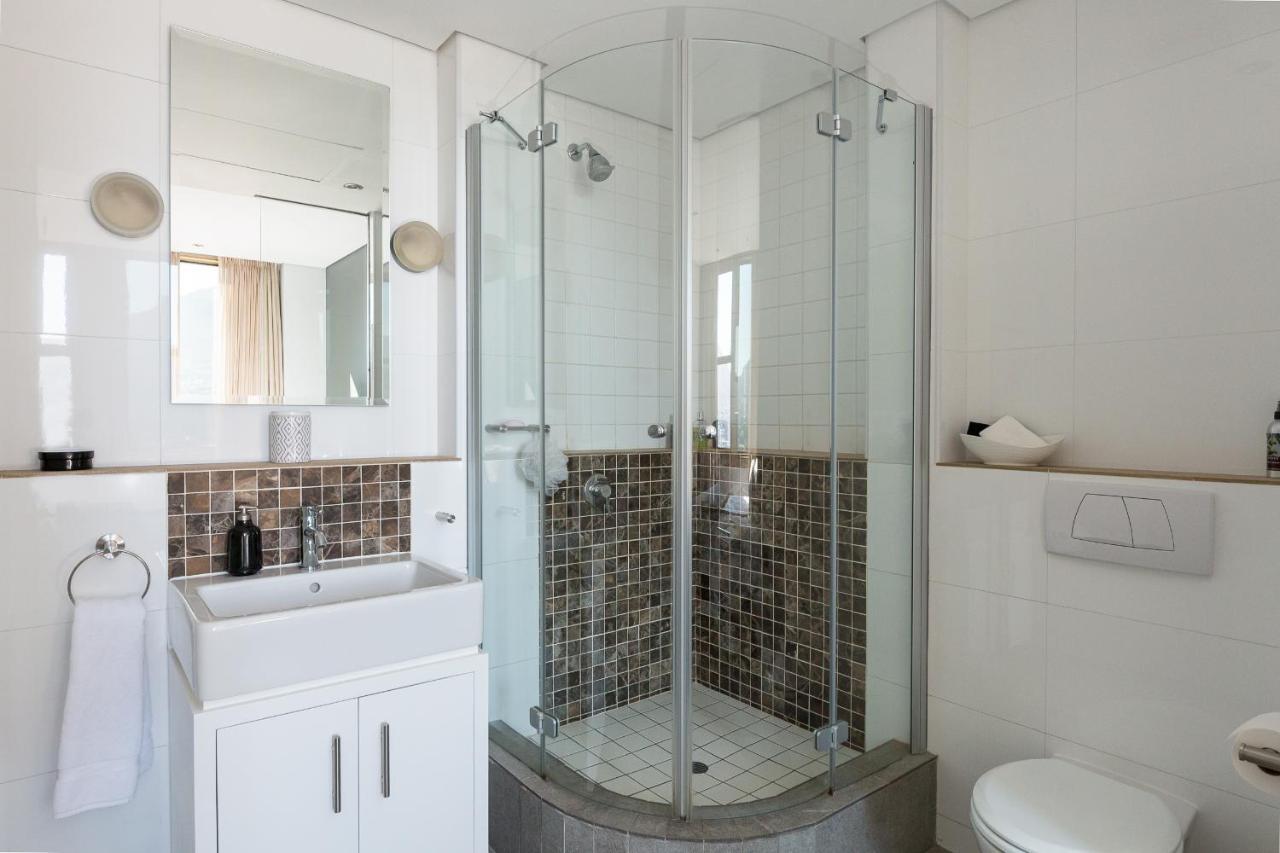 Appartamento #1804 Cartwright - Spacious And Elegant Città del Capo Esterno foto